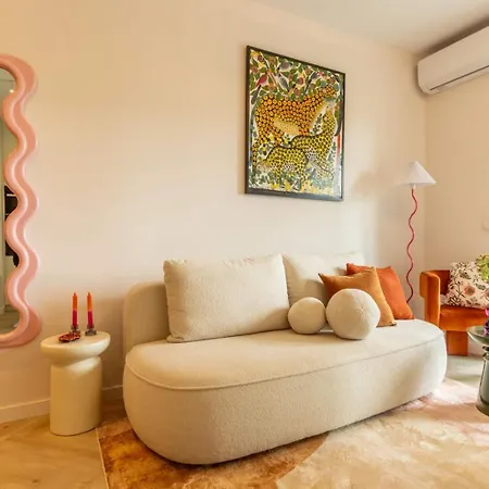 Apartment Urban Chic, In Center, Goreckiego 19