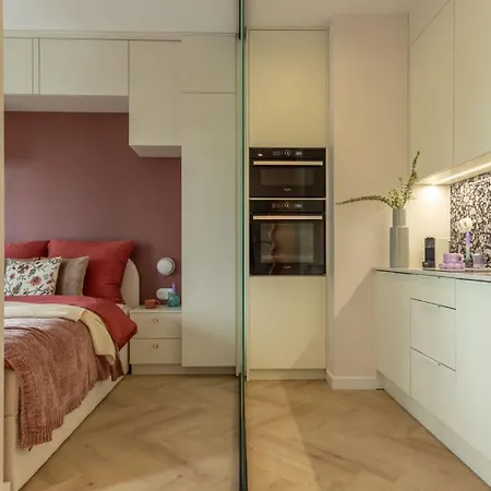 Urban Chic, In Center, Goreckiego 19 Apartment