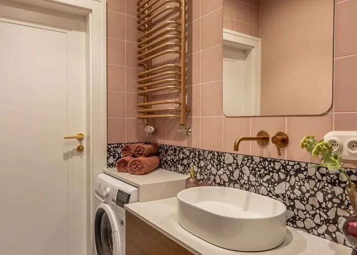 Urban Chic, In Center, Goreckiego 19 * קטוביץ